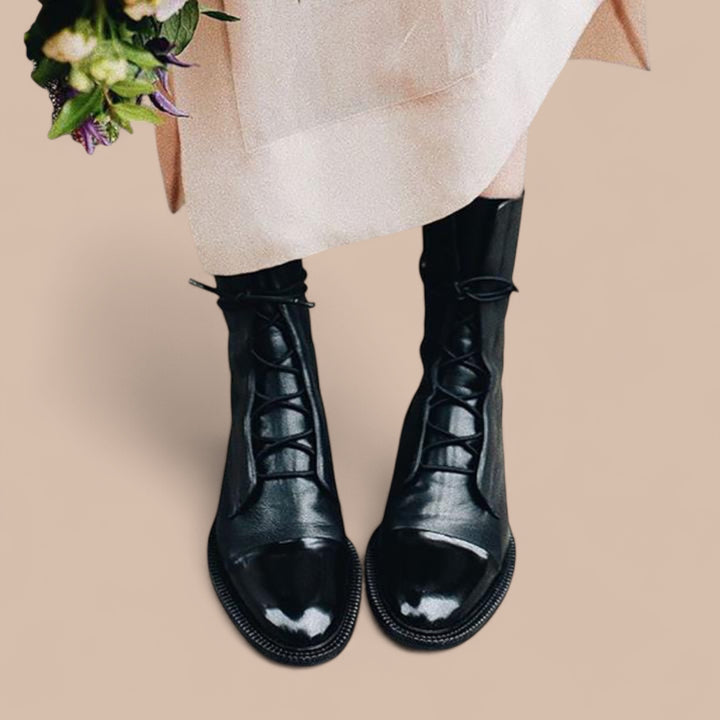 Ruth & Eleanor™ | Vintage Look Heel Boots