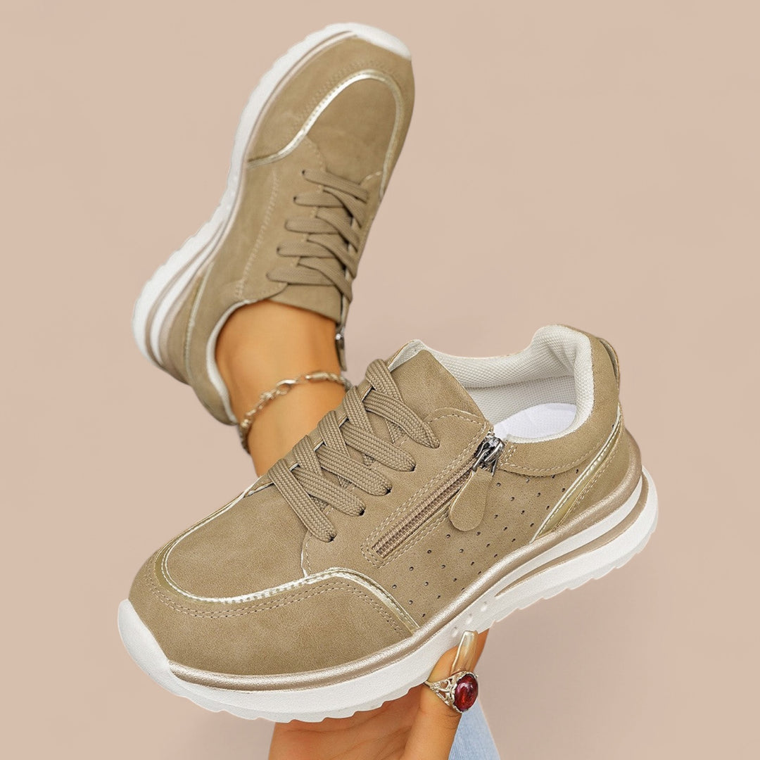 Ruth & Eleanor™ | Averdon Step Sneaker